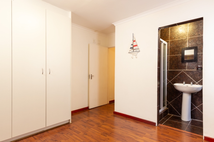 3 Bedroom Property for Sale in Velddrif Western Cape